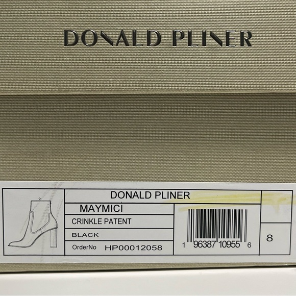 Donald Pliner Maymici Crinkle Patent Leather Black Heeled Bootie Women's 8 NIB - Picture 8 of 11